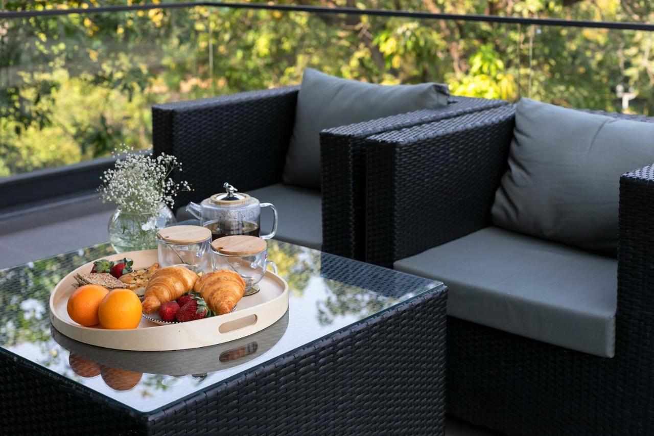 Stayvista At The Charcoal Villa Luxury Collection Alībāg Extérieur photo