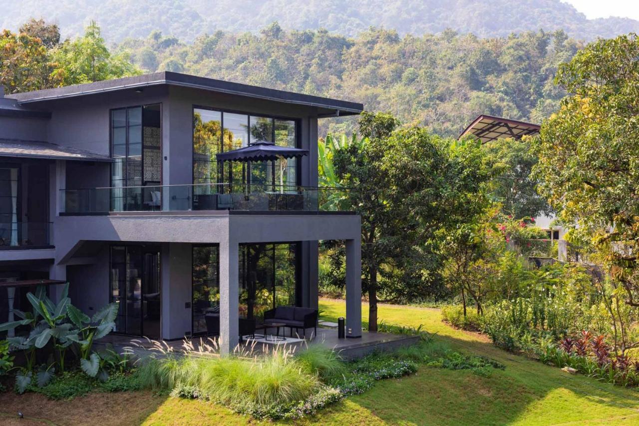 Stayvista At The Charcoal Villa Luxury Collection Alībāg Extérieur photo