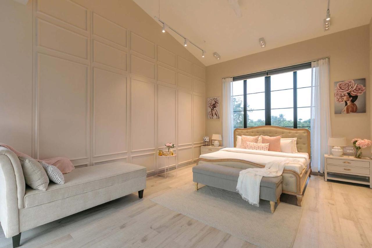 Stayvista At The Charcoal Villa Luxury Collection Alībāg Extérieur photo