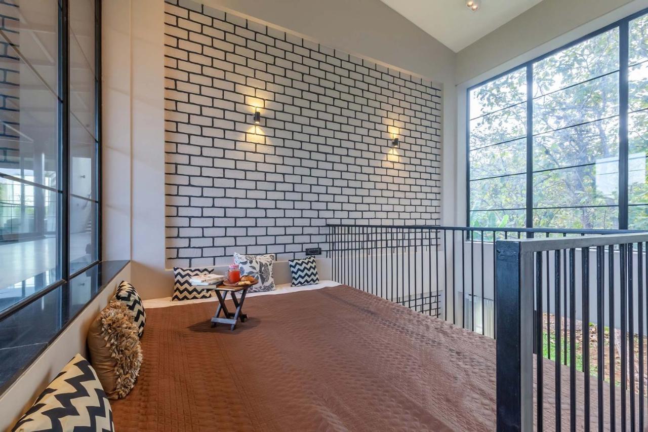 Stayvista At The Charcoal Villa Luxury Collection Alībāg Extérieur photo