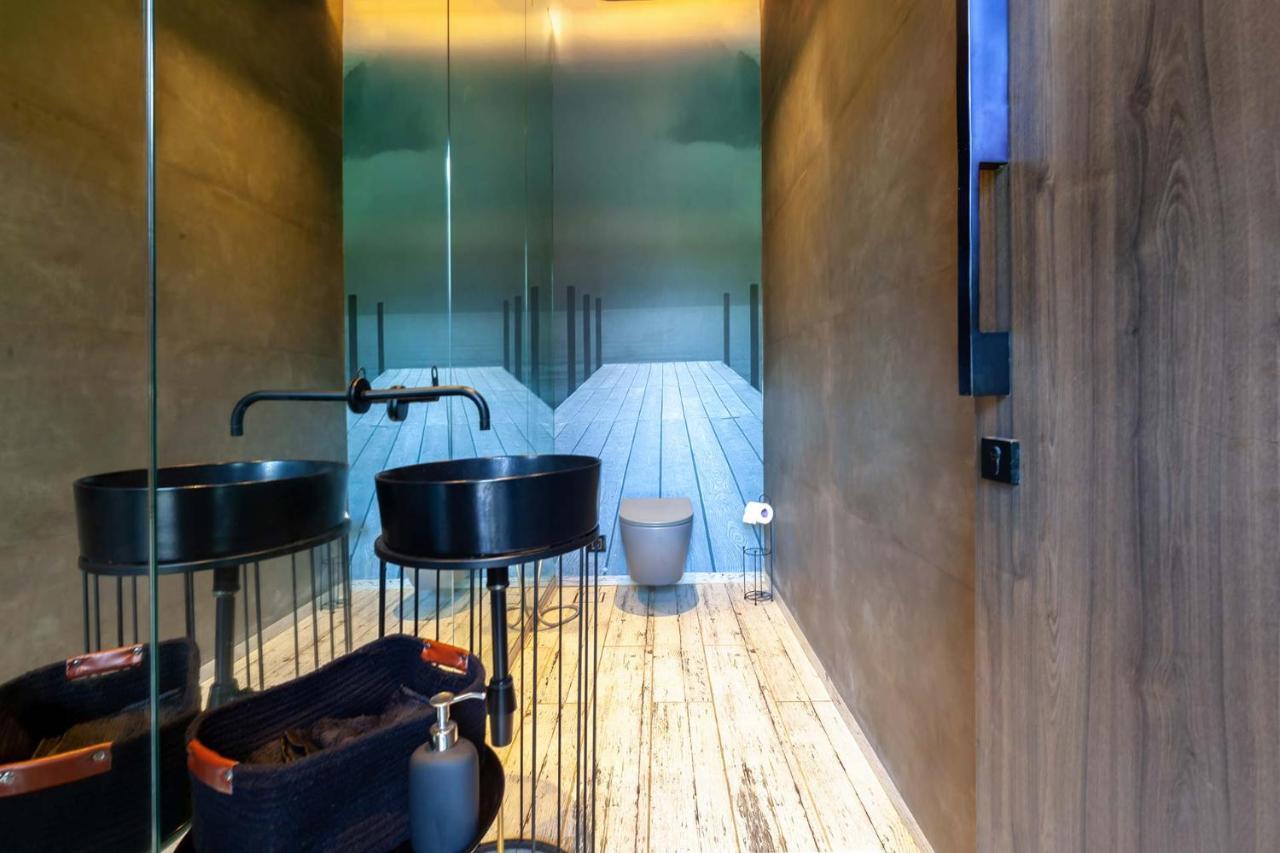 Stayvista At The Charcoal Villa Luxury Collection Alībāg Extérieur photo